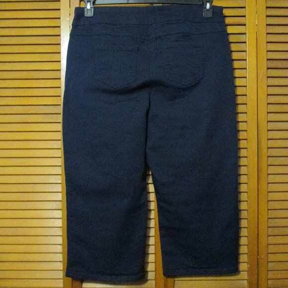 Briggs NEW capris wide legs navy blue pull on & stretchy with pockets size 18 - Picture 7 of 7